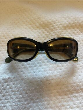Women’s Olive Green vintage fly girls Sunglasses with Brown Lenses